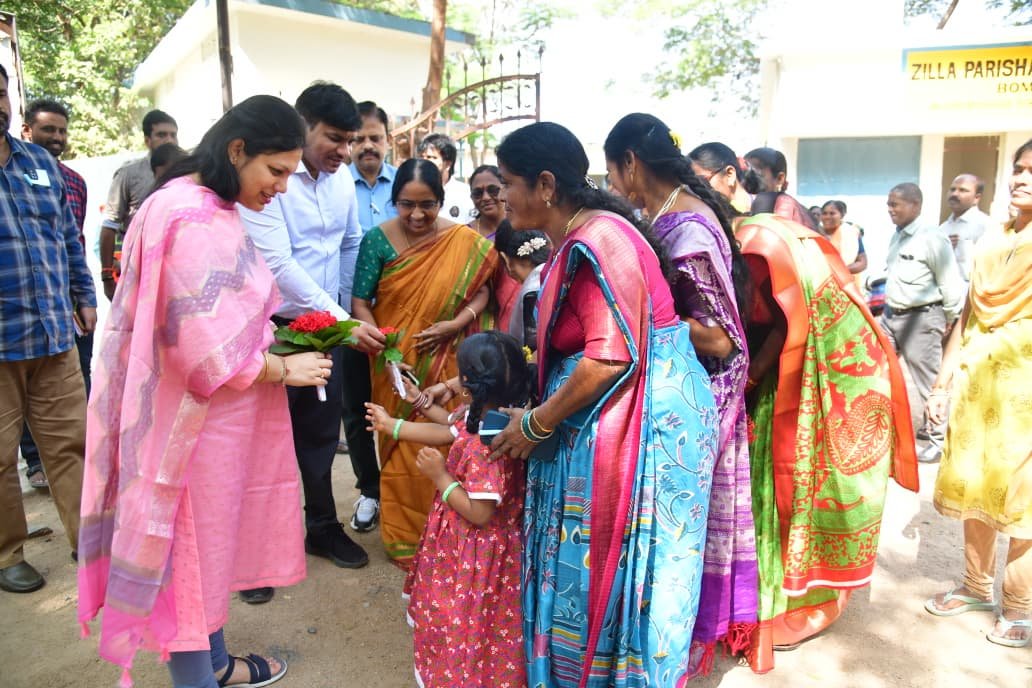 మహిళల ఆరోగ్యంతోనే కుటుంబ అభివృద్ధి  సభలో జిల్లా కలెక్టర్ పమేలా సత్పతి